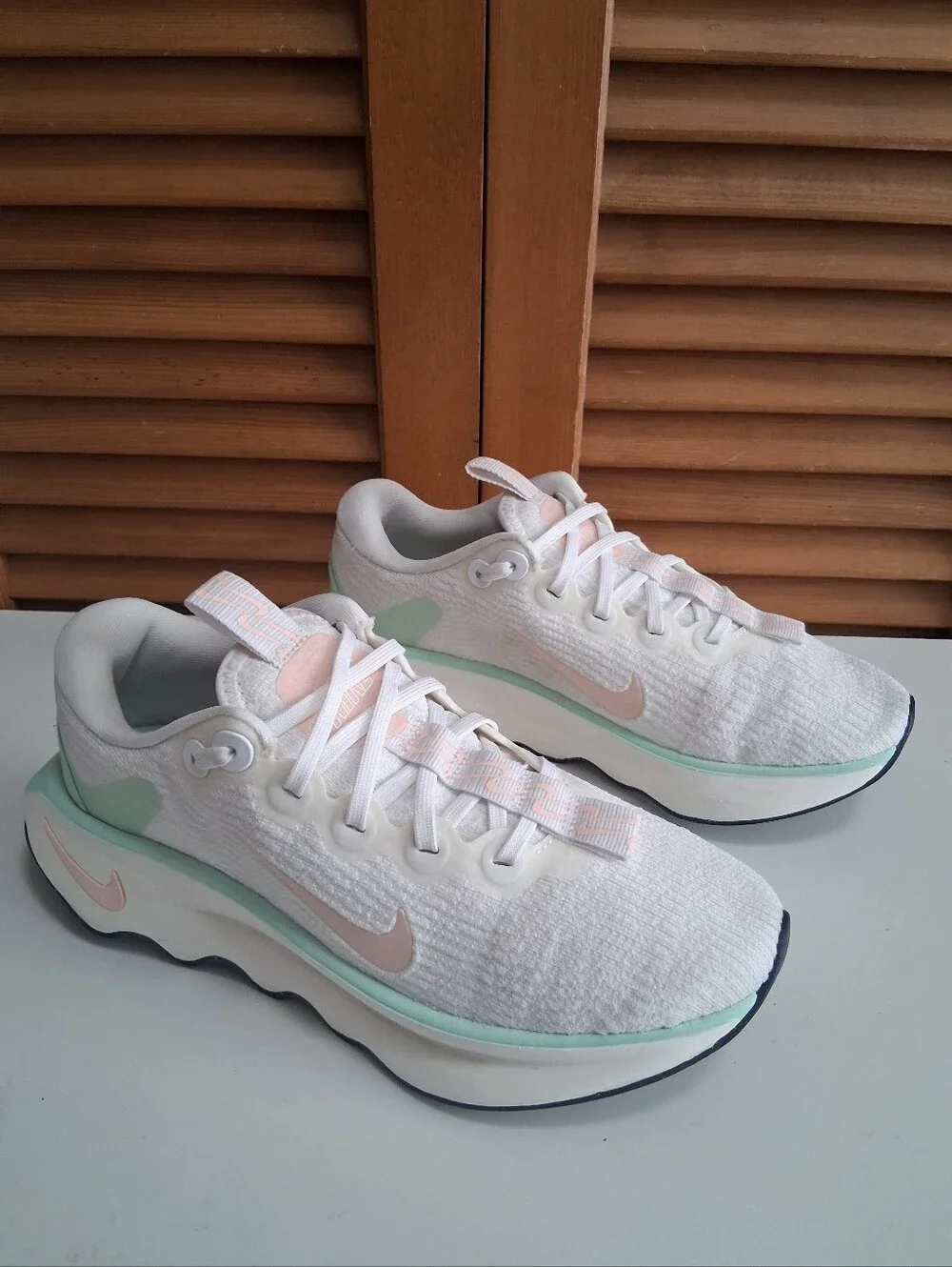 Nike Women's Motiva Walking Shoes | White/Mint Foam/Sail/Sunset Size: 6.5